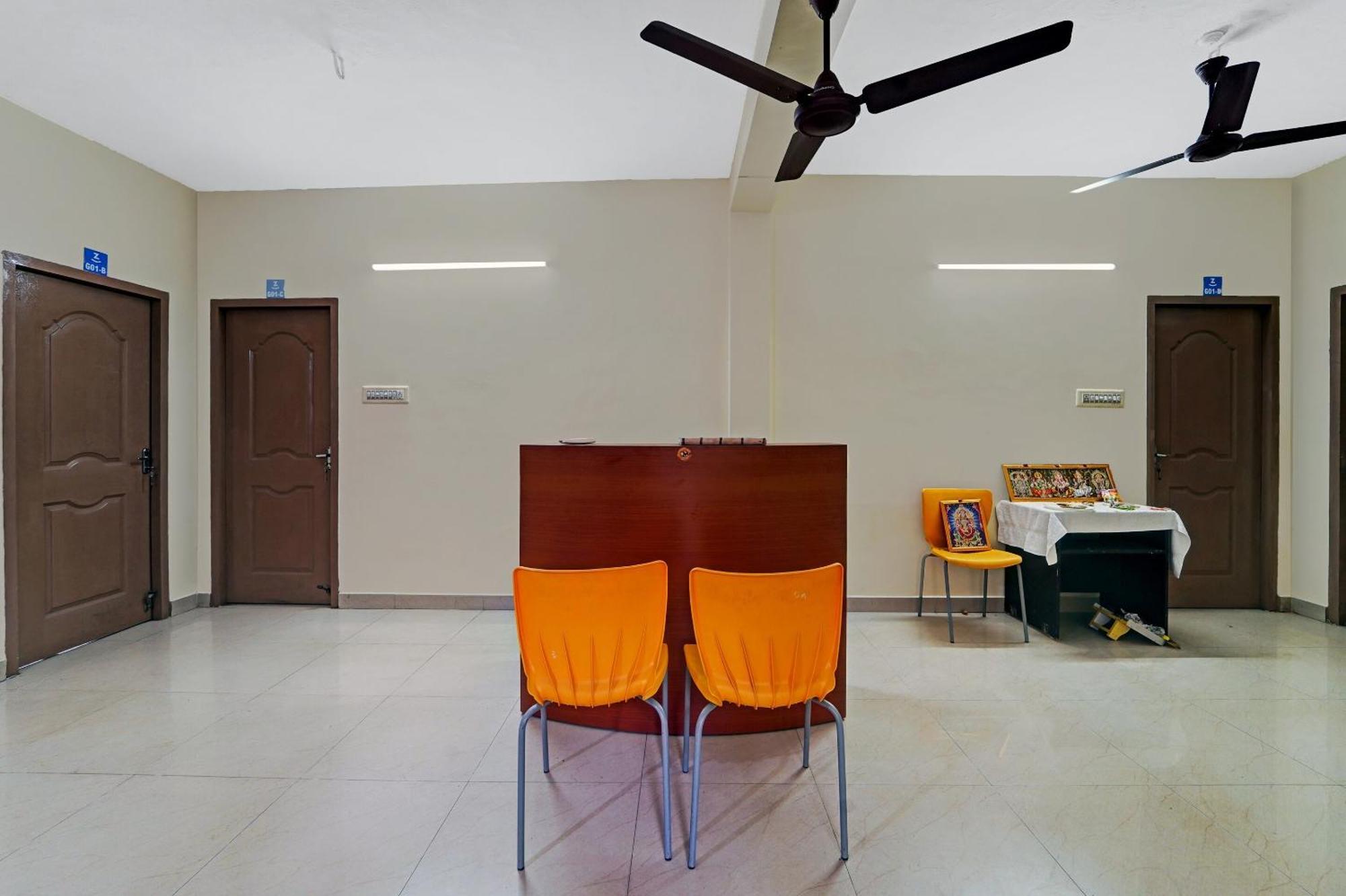 Collection O Senthamizh Residency Chennai Exterior foto